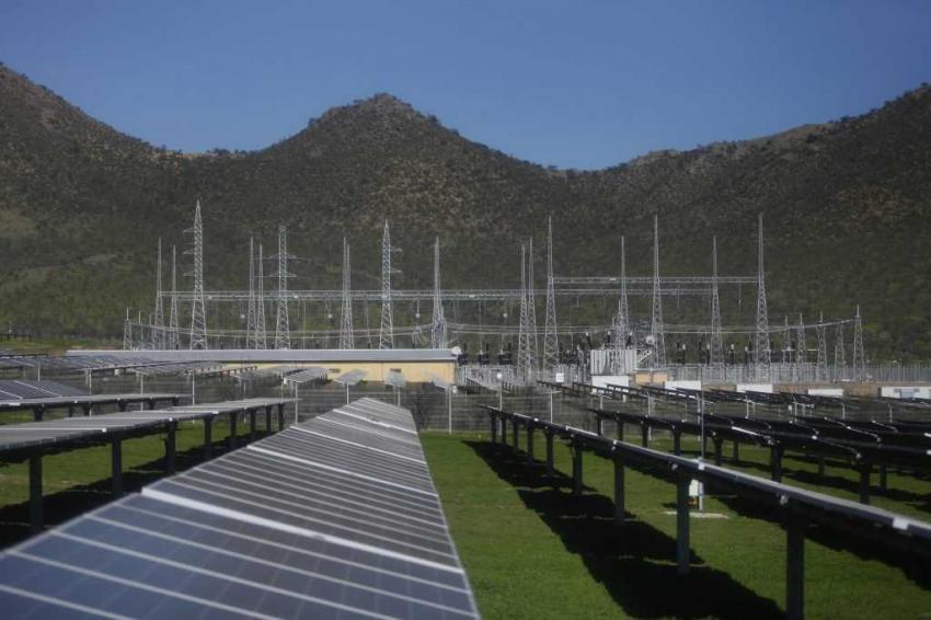 Generadoras: 100% de los proyectos aprobados ambientalmente este año son solares