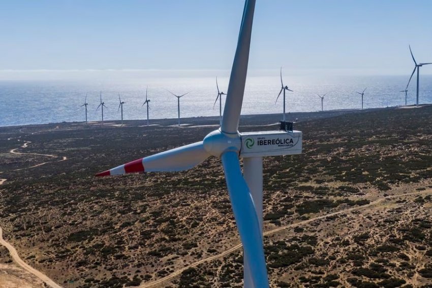 Repsol inicia junto a socios locales la producción de electricidad en el parque eólico de Atacama