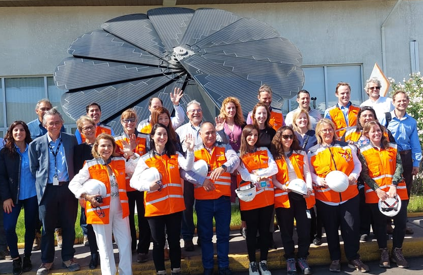 Net Zero World Initiative visita la Central Angamos de AES Chile en Mejillones